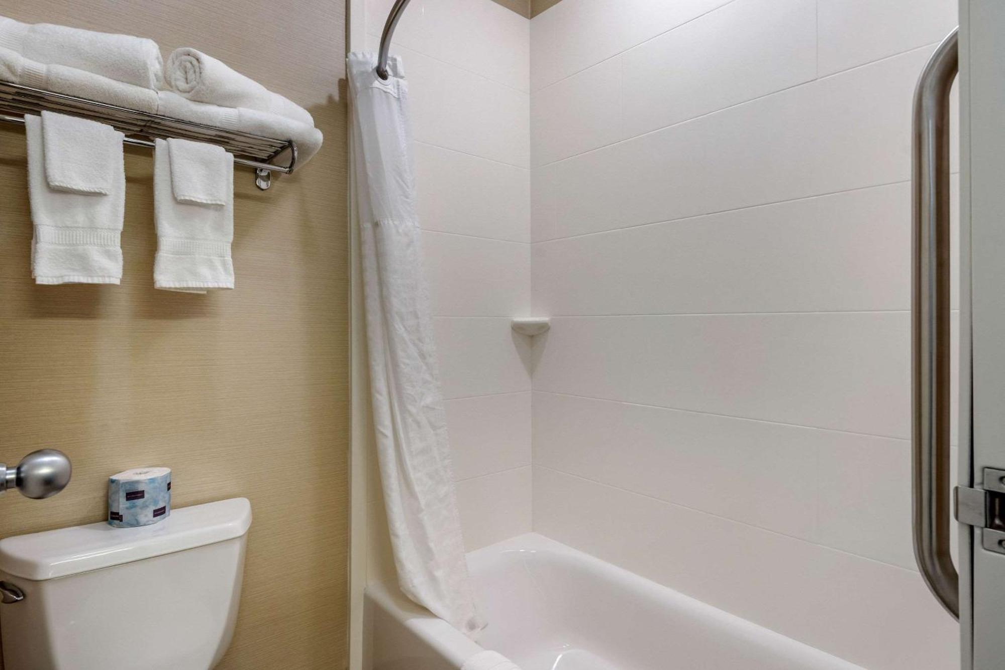 Comfort Inn Ellsworth - Bar Harbor Dış mekan fotoğraf